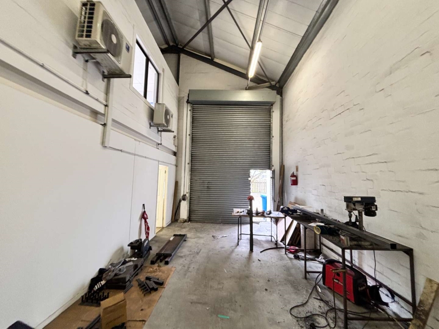 To Let commercial Property for Rent in Montague Gardens Western Cape